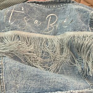 Size L 8/10 , crop Jean jacket